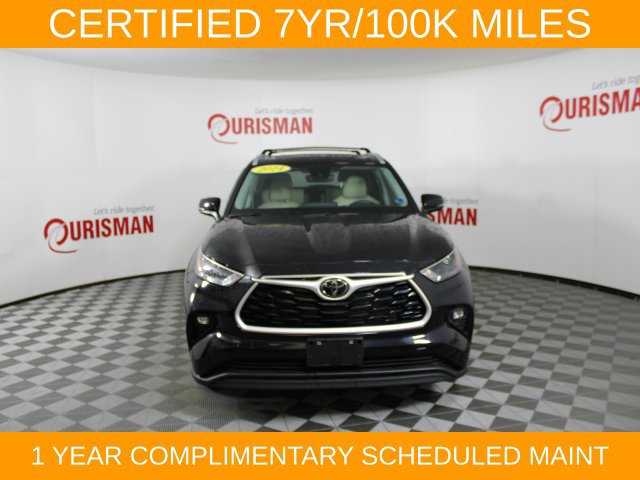Used 2024 Toyota Highlander XLE AWD/4WD image 12