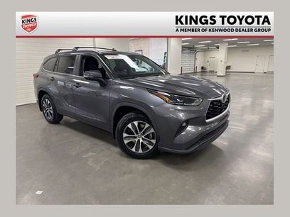 Used 2023 Toyota Highlander XLE w/ Protection Package #3 (TMS)