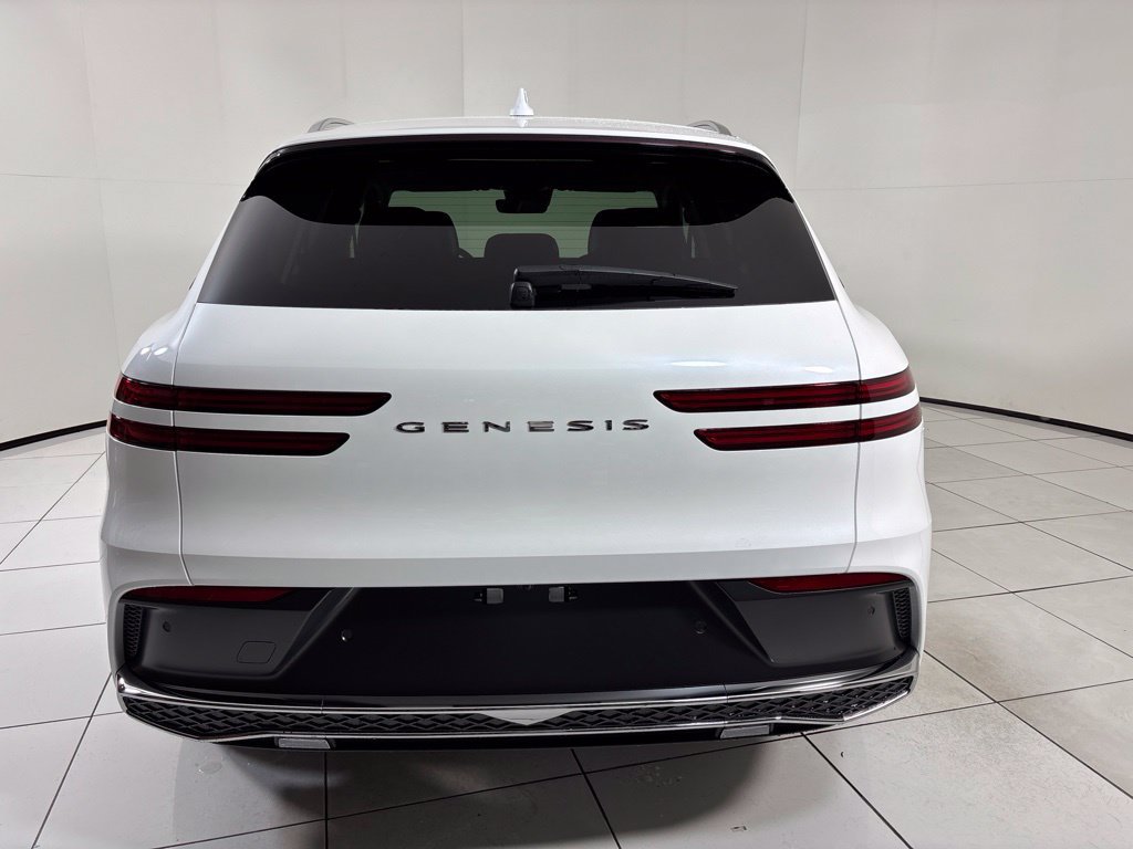 New 2027 Genesis GV70 2.5T Select AWD/4WD image 4
