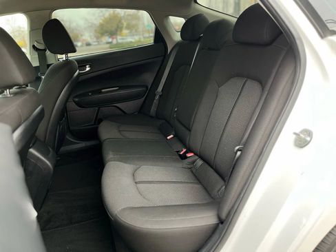 Used 2018 Kia Optima LX w/ Convenience Package image 12