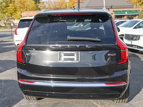 New 2026 Volvo XC90 B6 Ultra w/ Protection Package image 8