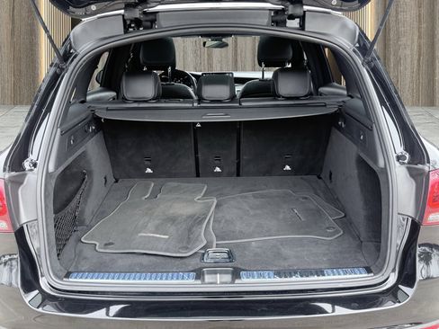 Used 2020 Mercedes-Benz GLC 300 GLC 300 image 14