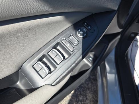Used 2020 Honda Accord LX image 18