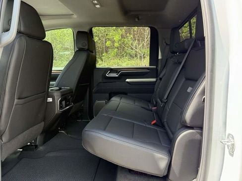 New 2026 GMC Sierra 2500 Denali w/ Denali Reserve Package AWD/4WD image 11