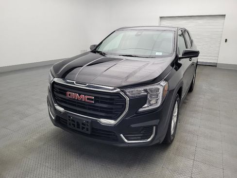 Used 2024 GMC Terrain SLE FWD image 15