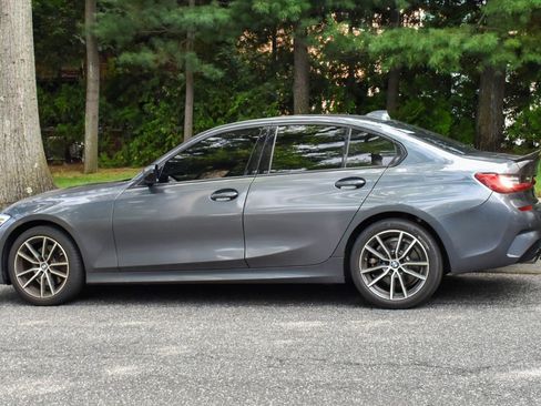 Used 2020 BMW 330i xDrive Sedan w/ Convenience Package AWD/4WD image 4