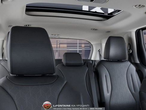 New 2026 Kia Carnival SX image 27