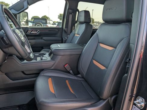 Used 2026 GMC Sierra 2500 AT4 AWD/4WD image 24