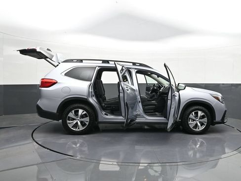 Used 2024 Subaru Ascent Premium w/ Convenience Package AWD/4WD image 39