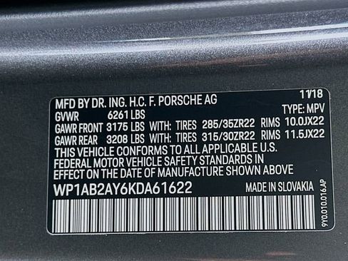 Used 2019 Porsche Cayenne S AWD/4WD image 32
