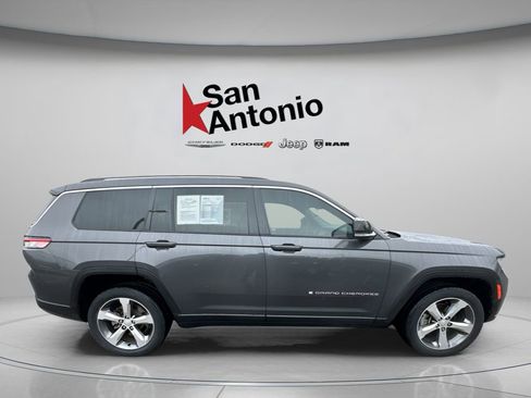 Used 2021 Jeep Grand Cherokee L Limited RWD image 9