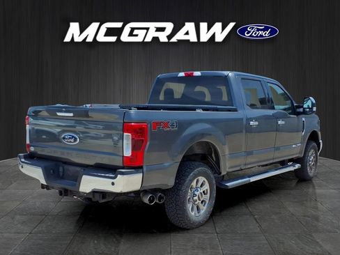 Used 2019 Ford F250 XLT w/ XLT Premium Package AWD/4WD image 3