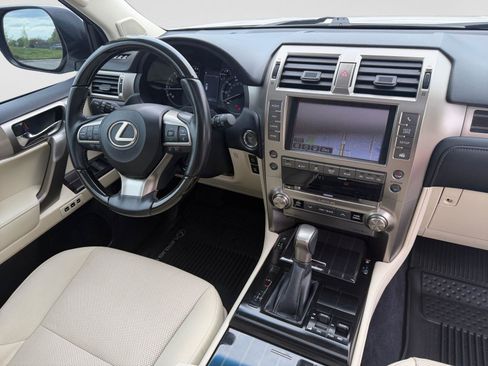 Used 2021 Lexus GX 460 Premium AWD/4WD image 14