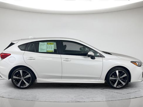 Used 2017 Subaru Impreza 2.0i Sport AWD/4WD image 2