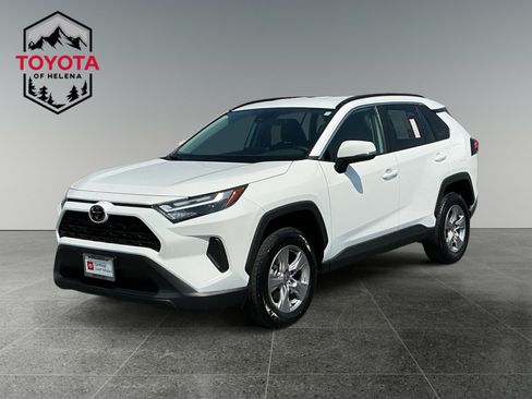 Certified 2025 Toyota RAV4 XLE AWD/4WD image 1