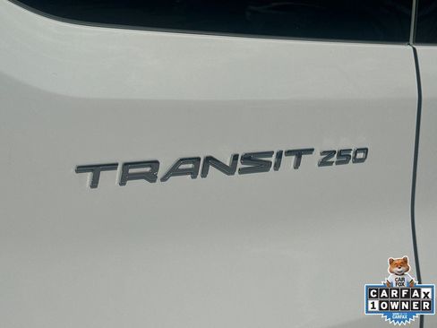 Used 2025 Ford Transit 250 Low Roof w/ Exterior Upgrade Package RWD image 30