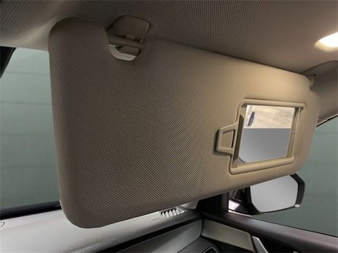 Used 2022 Hyundai Palisade SEL w/ Premium Package image 47