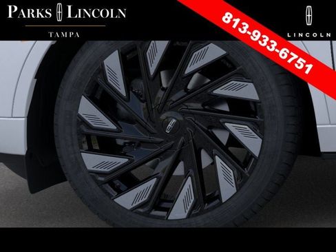 New 2026 Lincoln Nautilus Black Label w/ Jet Appearance Package AWD/4WD image 19