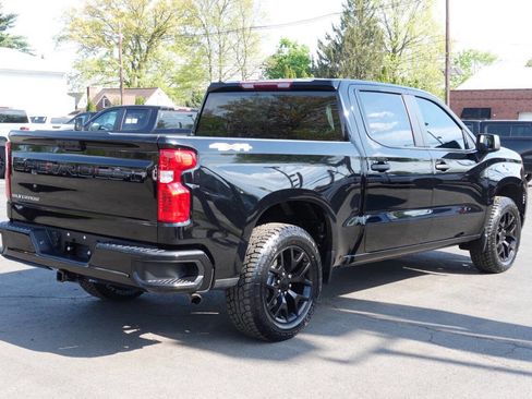 Used 2024 Chevrolet Silverado 1500 W/T w/ WT Fleet Convenience Package AWD/4WD image 3