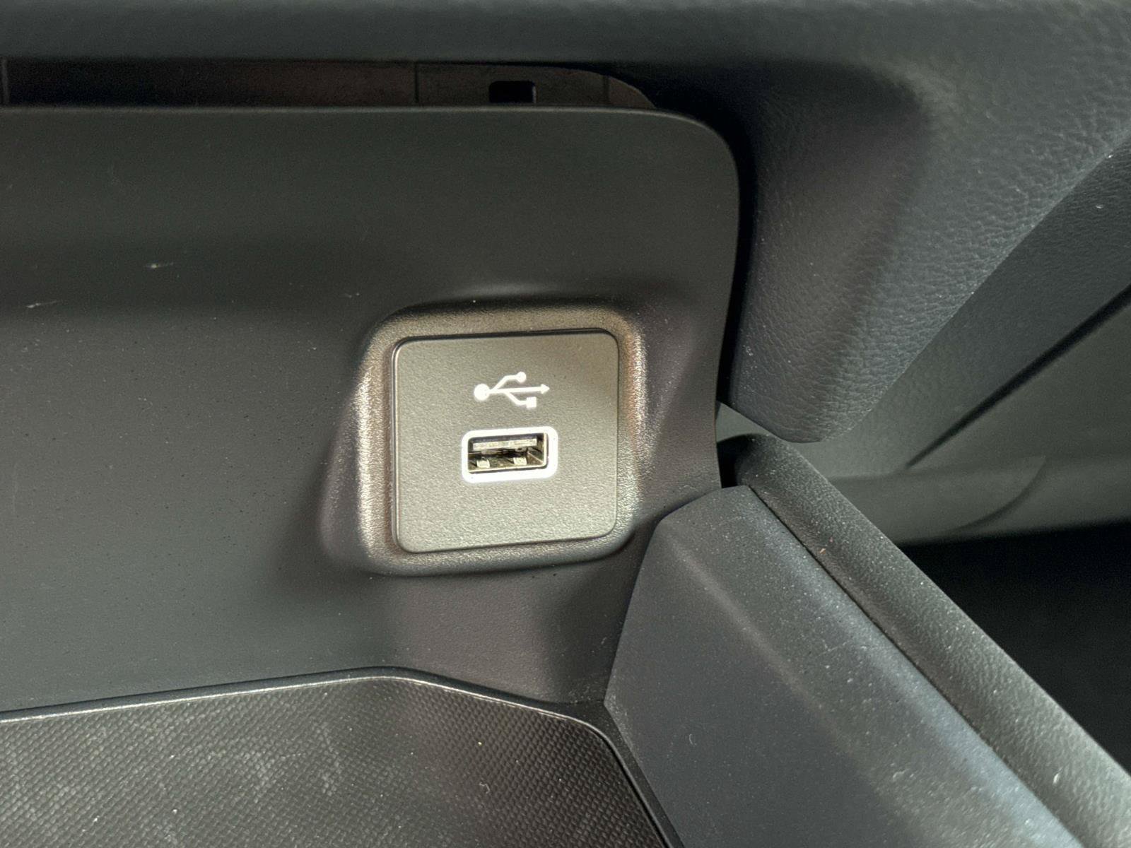 Used 2023 Honda HR-V Sport image 14