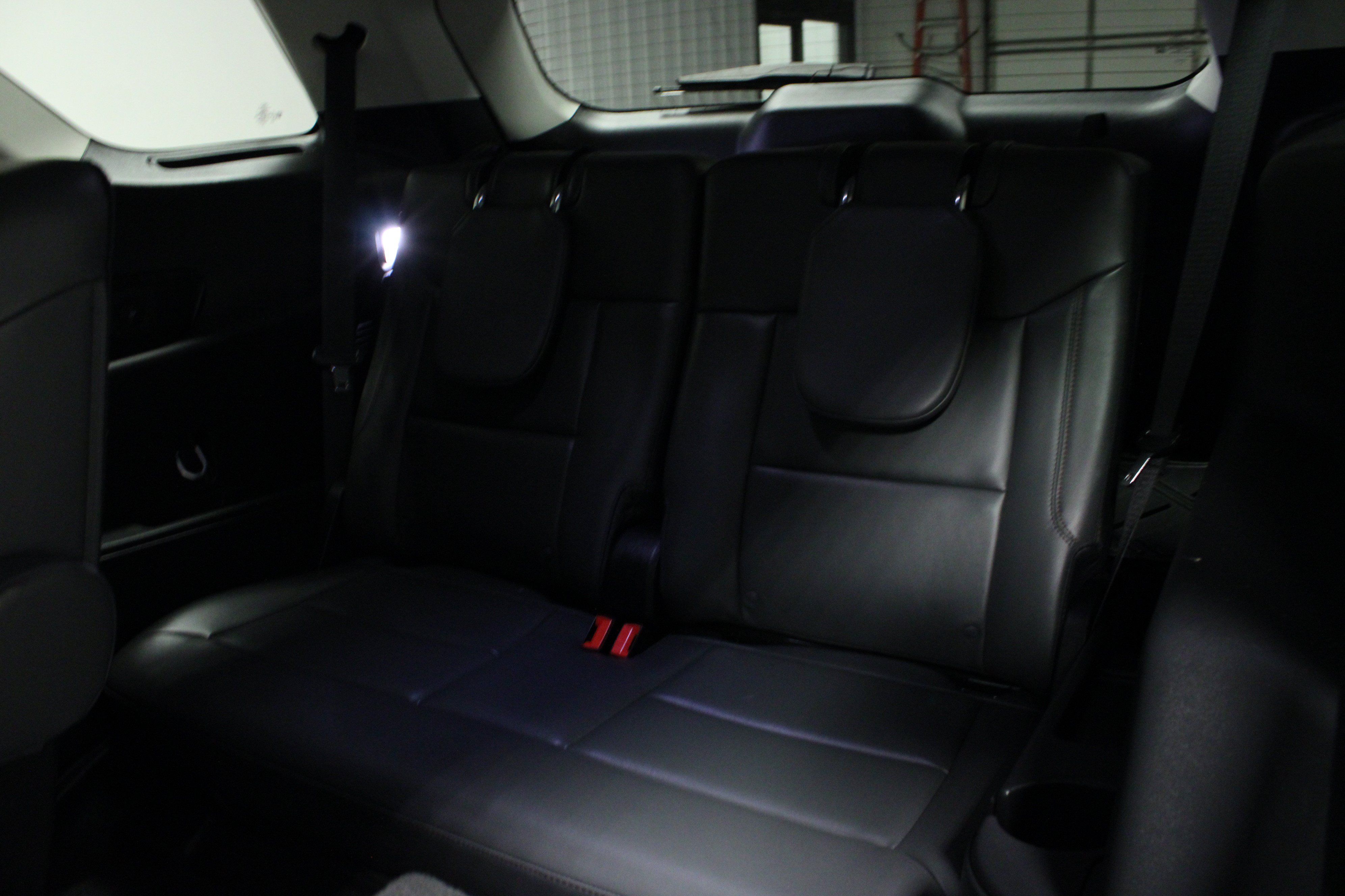 Used 2025 Ford Explorer Active w/ Active Comfort Package AWD/4WD image 14