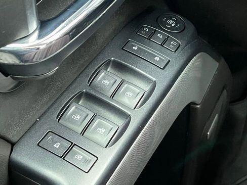 Used 2018 Chevrolet Silverado 1500 LTZ Z71 w/ LTZ Plus Package image 36