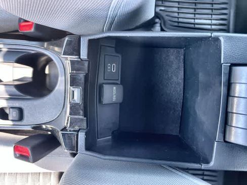 Used 2023 Toyota Corolla SE FWD image 27