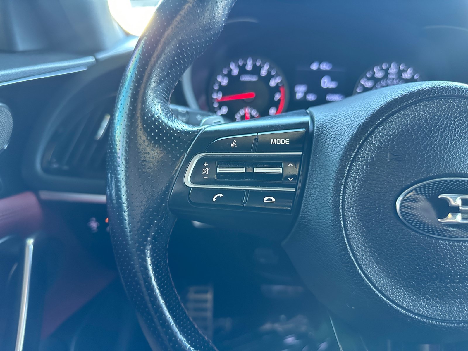 Used 2020 Kia Stinger GT-Line w/ Sun & Sound Package RWD image 20