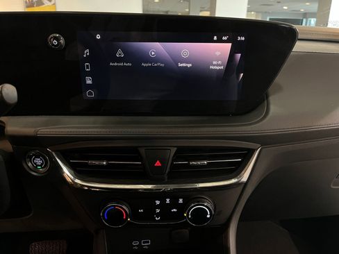 Used 2025 Buick Encore GX Preferred FWD image 17