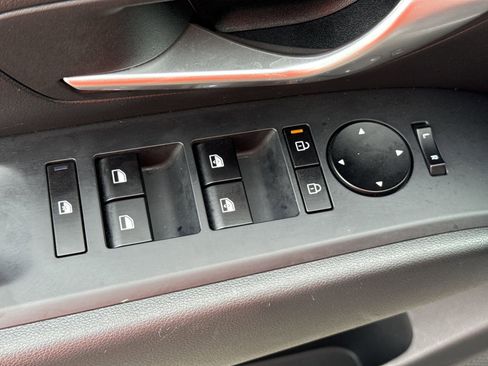 Used 2025 Hyundai Tucson SEL FWD image 15