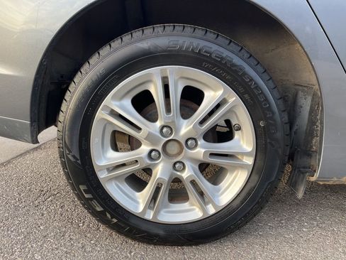 Used 2010 Honda Insight EX image 15