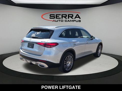 Used 2024 Mercedes-Benz GLC 300 4MATIC image 6