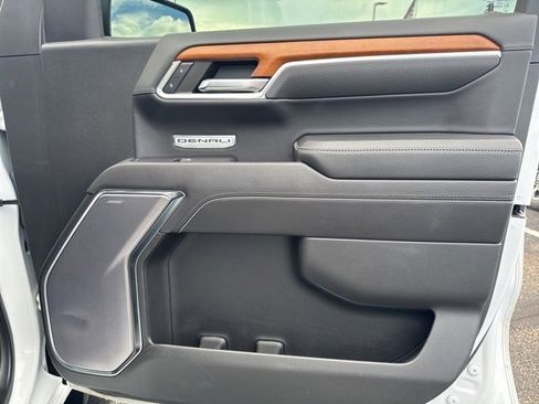 Used 2022 GMC Sierra 1500 Denali image 18