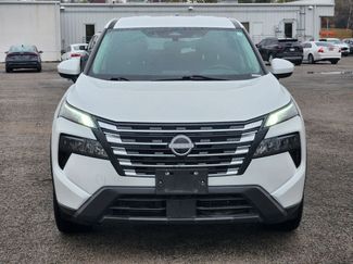 Used 2024 Nissan Rogue SV video 2