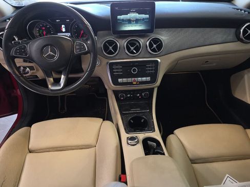 Used 2018 Mercedes-Benz GLA 250 image 4