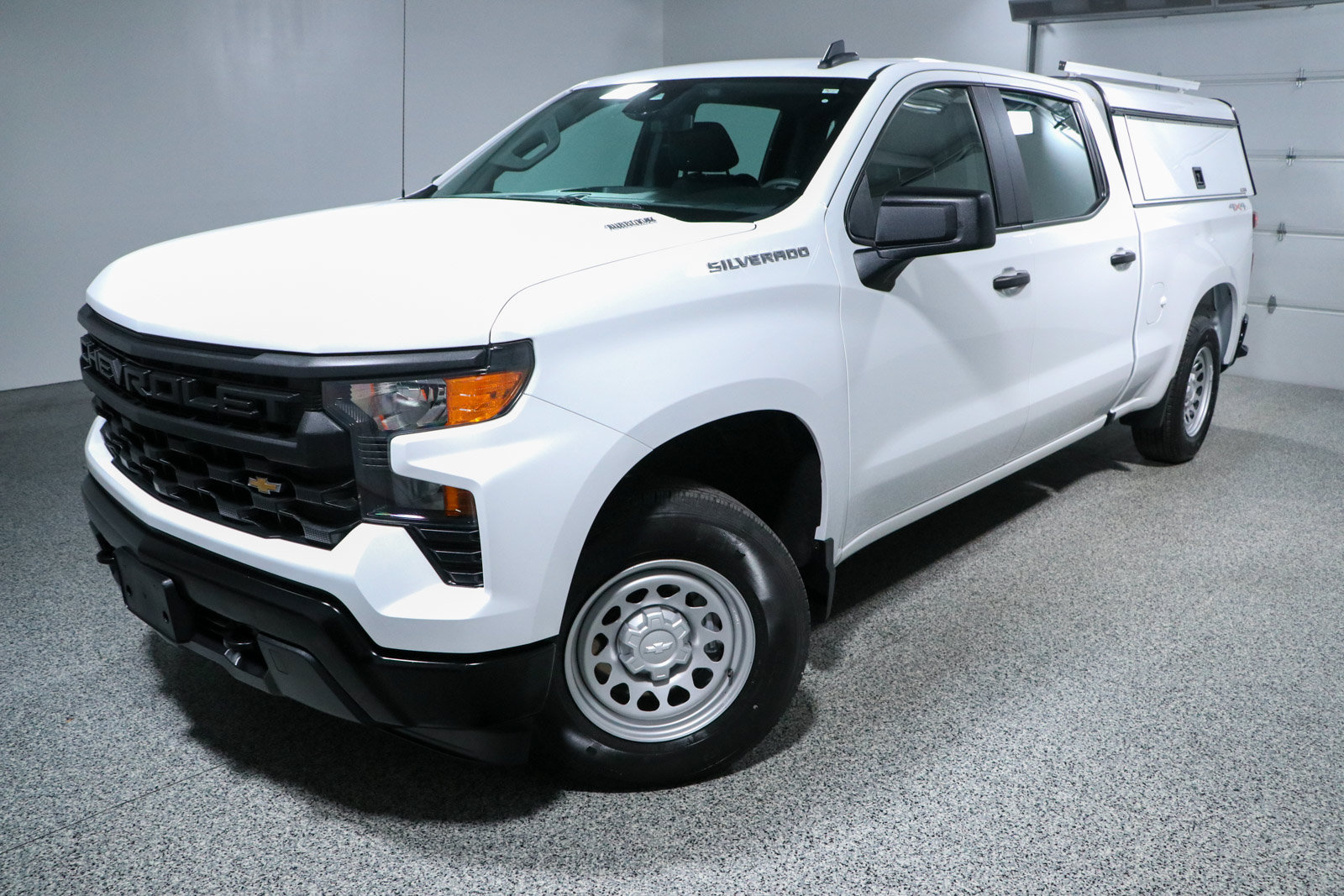 Used 2024 Chevrolet Silverado 1500 W/T w/ Trailering Package AWD/4WD image 32