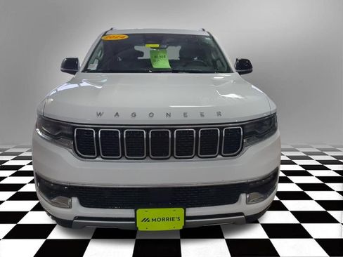 Used 2024 Jeep Wagoneer L Series II w/ Flexible Seating Group image 4