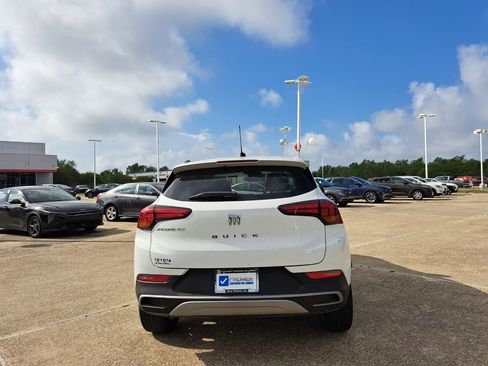 Used 2024 Buick Encore GX Preferred image 6