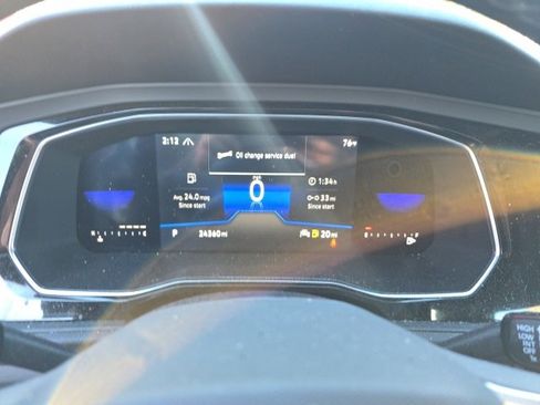 Used 2023 Volkswagen Jetta Sport image 3