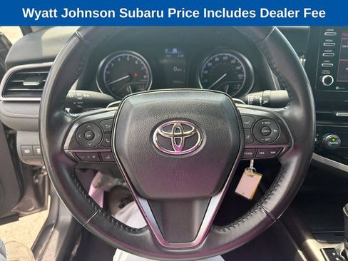 Used 2023 Toyota Camry SE FWD image 19