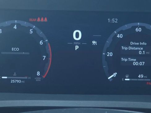Used 2024 Toyota Tacoma TRD Sport AWD/4WD image 30