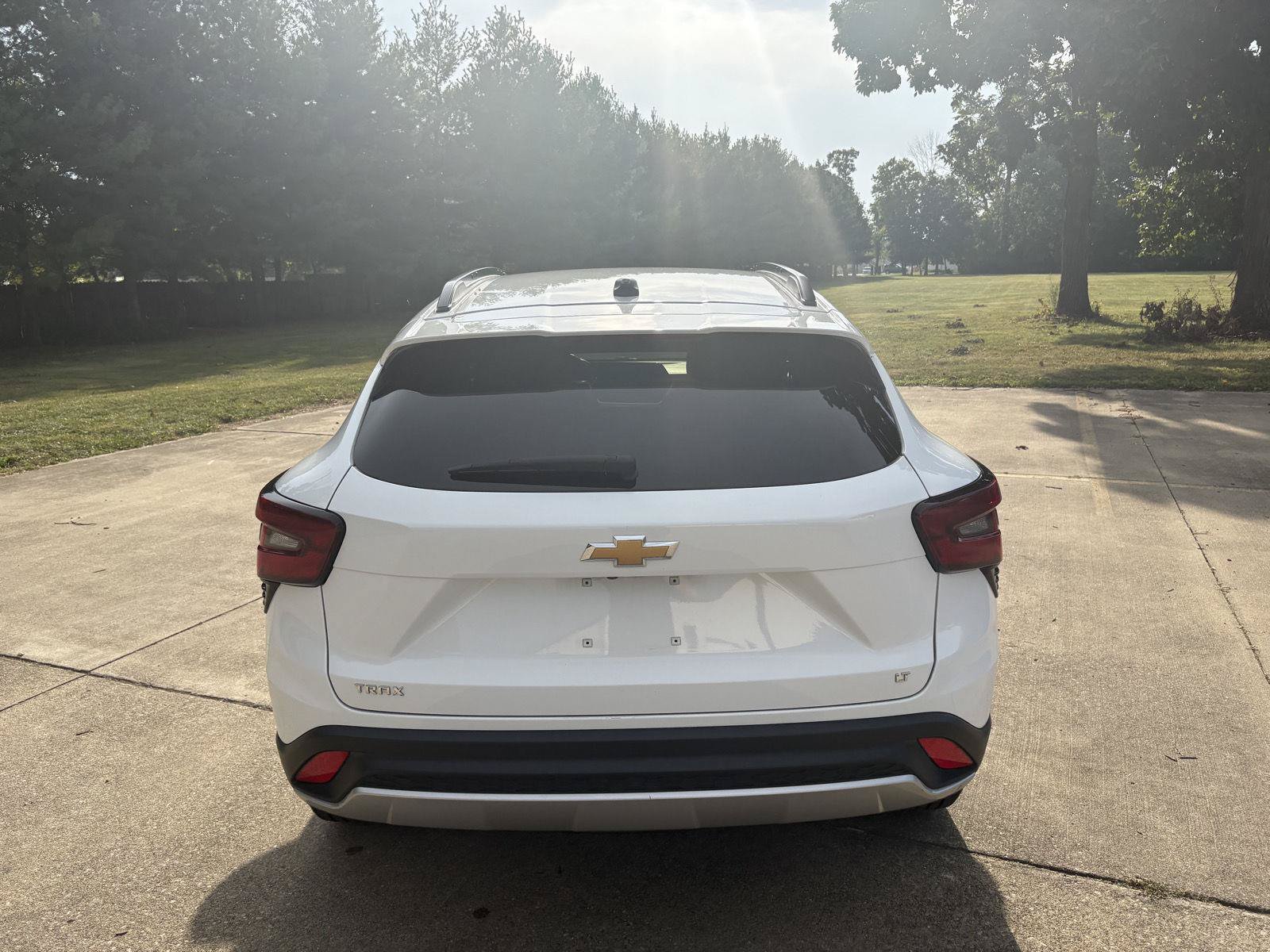 Used 2025 Chevrolet Trax LT w/ LT Convenience Package FWD image 23