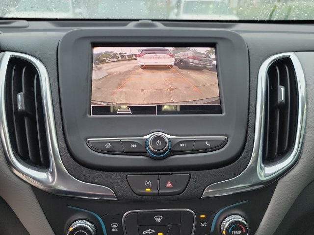 Used 2024 Chevrolet Equinox LS FWD image 21