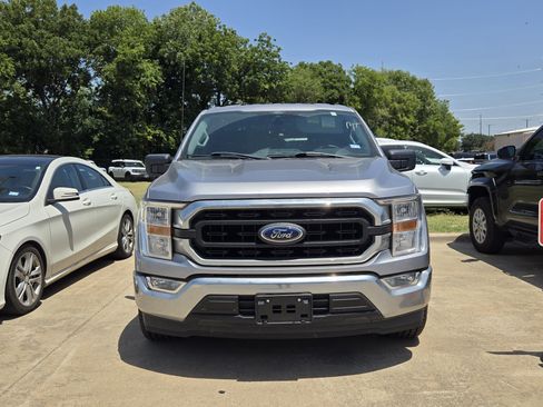 Used 2021 Ford F150 XLT RWD image 2