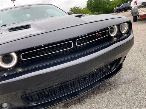 Used 2015 Dodge Challenger R/T w/ Quick Order Package 28B R/T RWD image 30