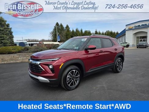 Used 2024 Chevrolet TrailBlazer LT w/ LT Cold Weather Package image 1