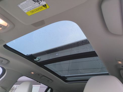 Used 2025 Volvo XC90 T8 Ultra w/ Protection Package Premier image 16