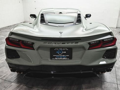 Used 2024 Chevrolet Corvette Stingray Coupe w/ Z51 Performance Package image 5