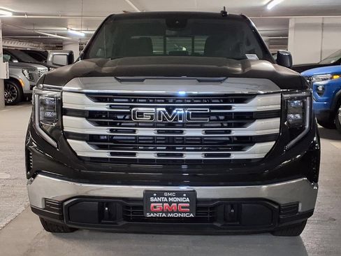 Used 2026 GMC Sierra 1500 SLE w/ Preferred Package AWD/4WD image 2