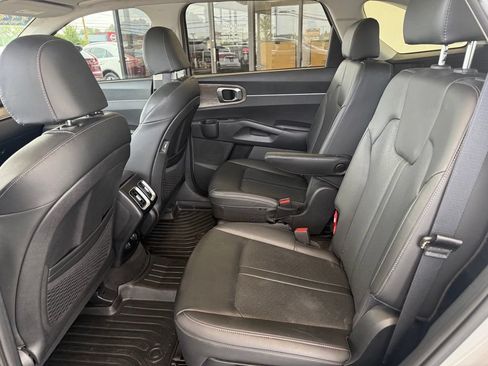 Used 2022 Kia Sorento X-Line EX AWD/4WD image 17